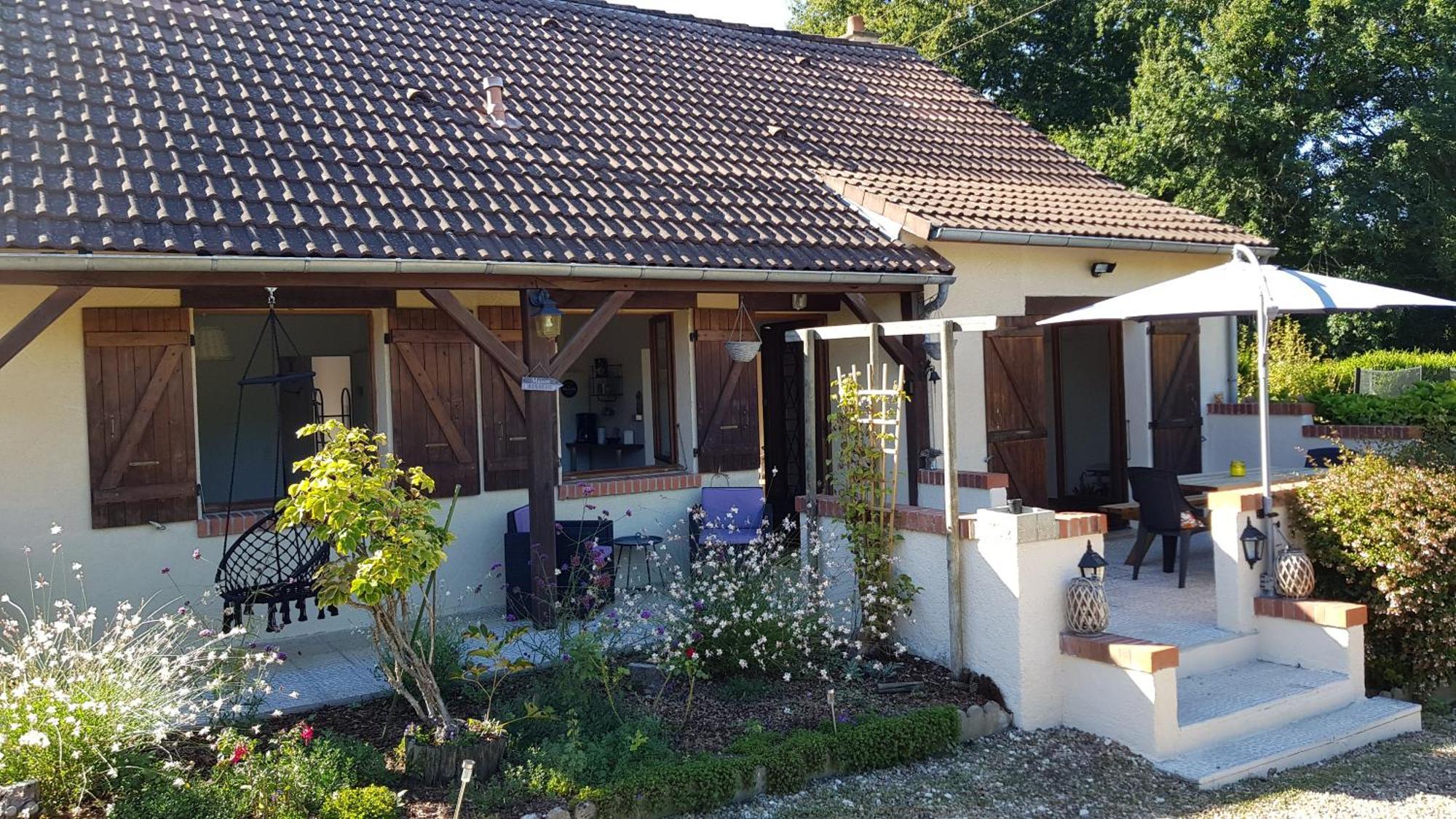 Le Cottage De Mae Seigy Exterior foto